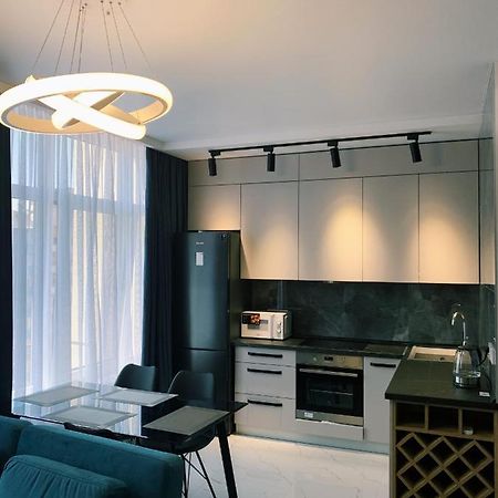 Sunny Apartment 5 Odessa Luaran gambar